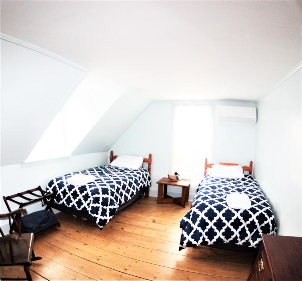 Brook Road Inn Goshen エクステリア 写真